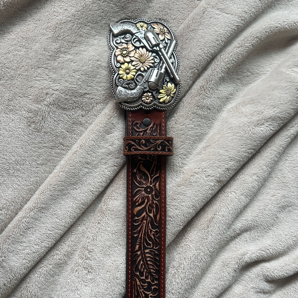 Floral Western Belt with Silver Buckle